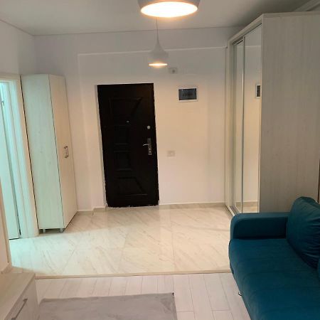 Apartament Cu Regim Hotelier Militari Residence Helen Chiajna エクステリア 写真